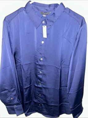 Banana Republic Women's Navy Silk-Blend Button-Down Blouse
